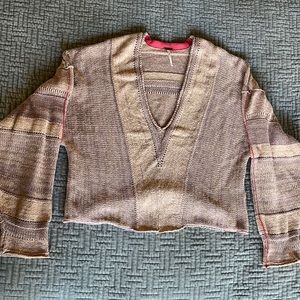 Free People size medium pull over sweater.